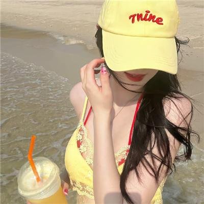 茱莉娅的眼睛